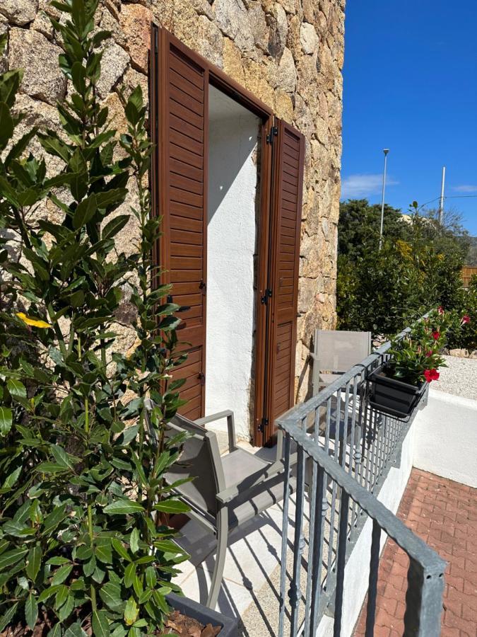 The Square Depandance Bed and Breakfast Cannigione Buitenkant foto