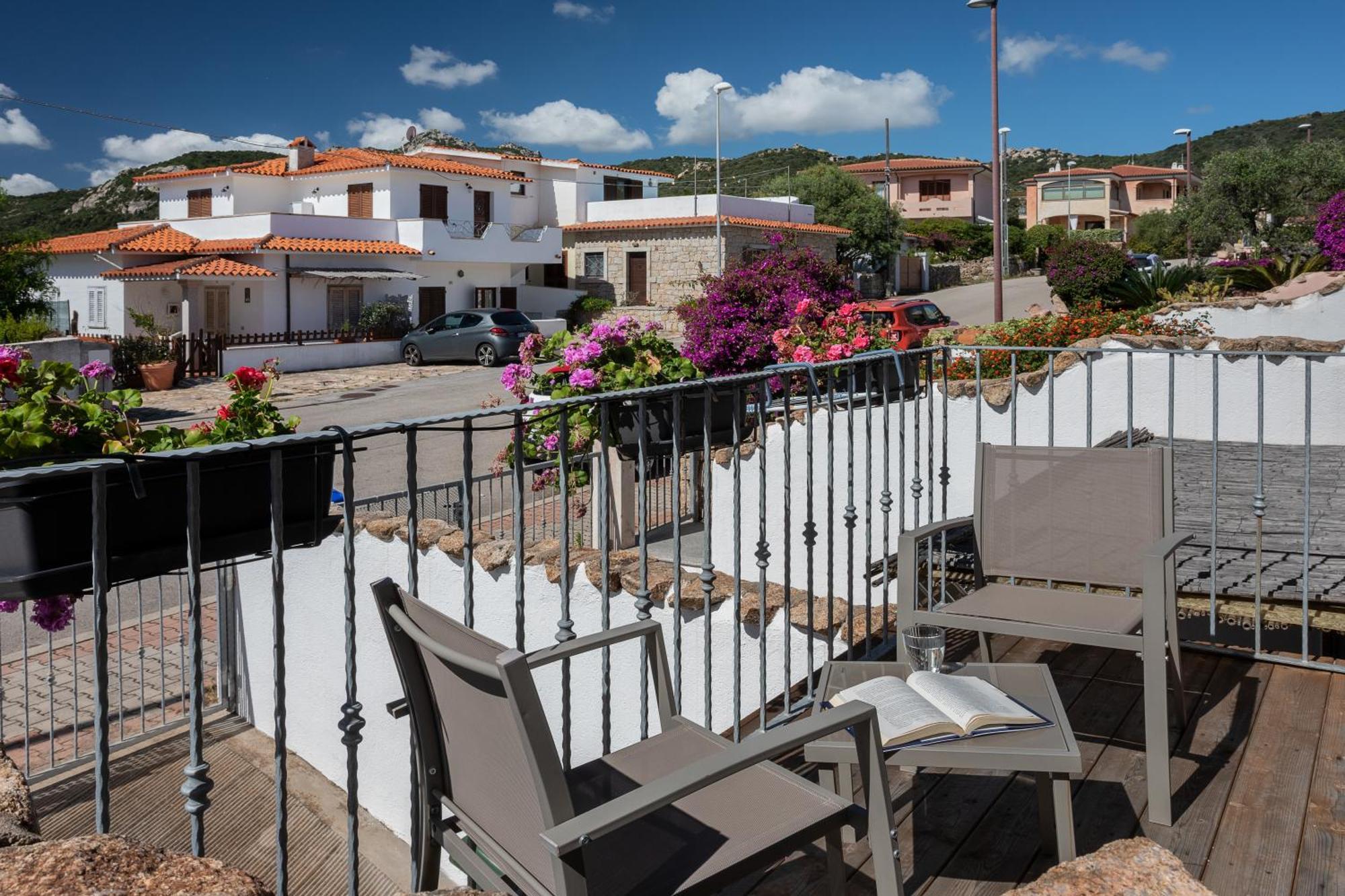 The Square Depandance Bed and Breakfast Cannigione Buitenkant foto